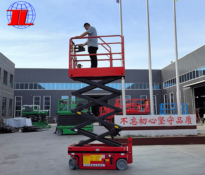 广州自行走高空升降平台